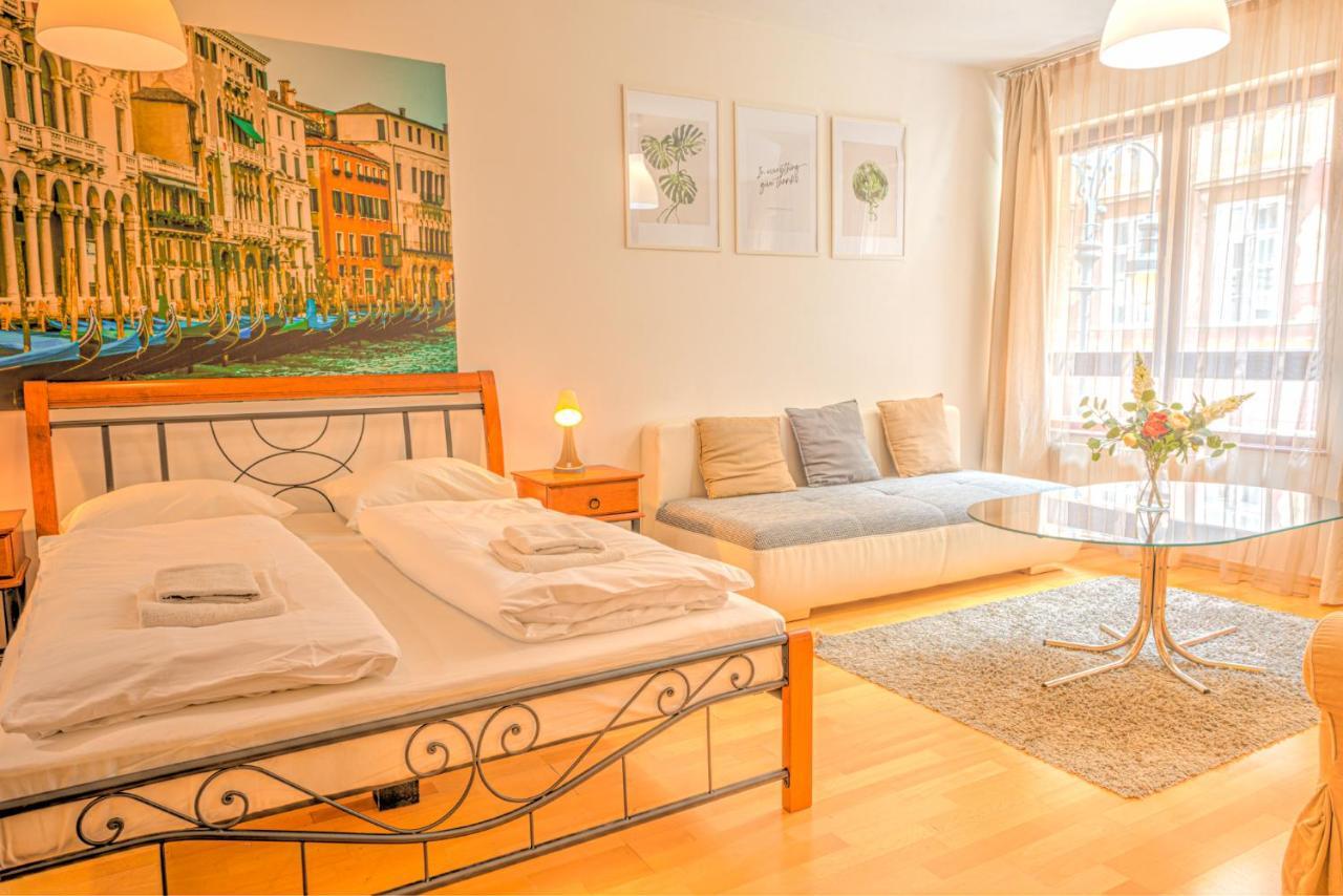 Central Downtown Apartments Budapest Eksteriør bilde