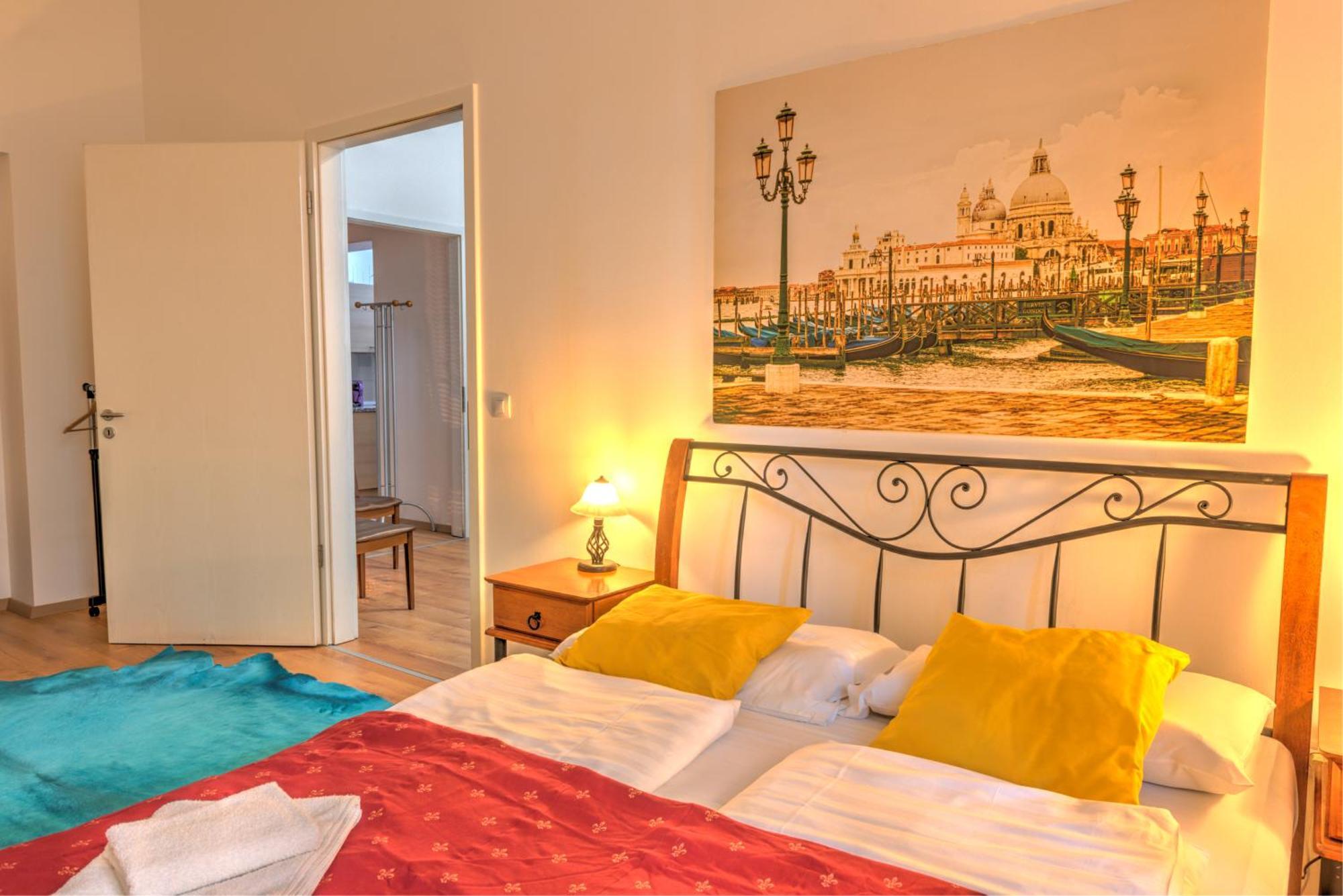 Central Downtown Apartments Budapest Eksteriør bilde