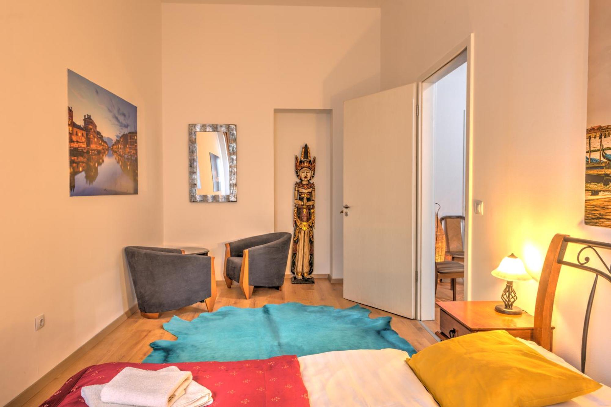 Central Downtown Apartments Budapest Eksteriør bilde