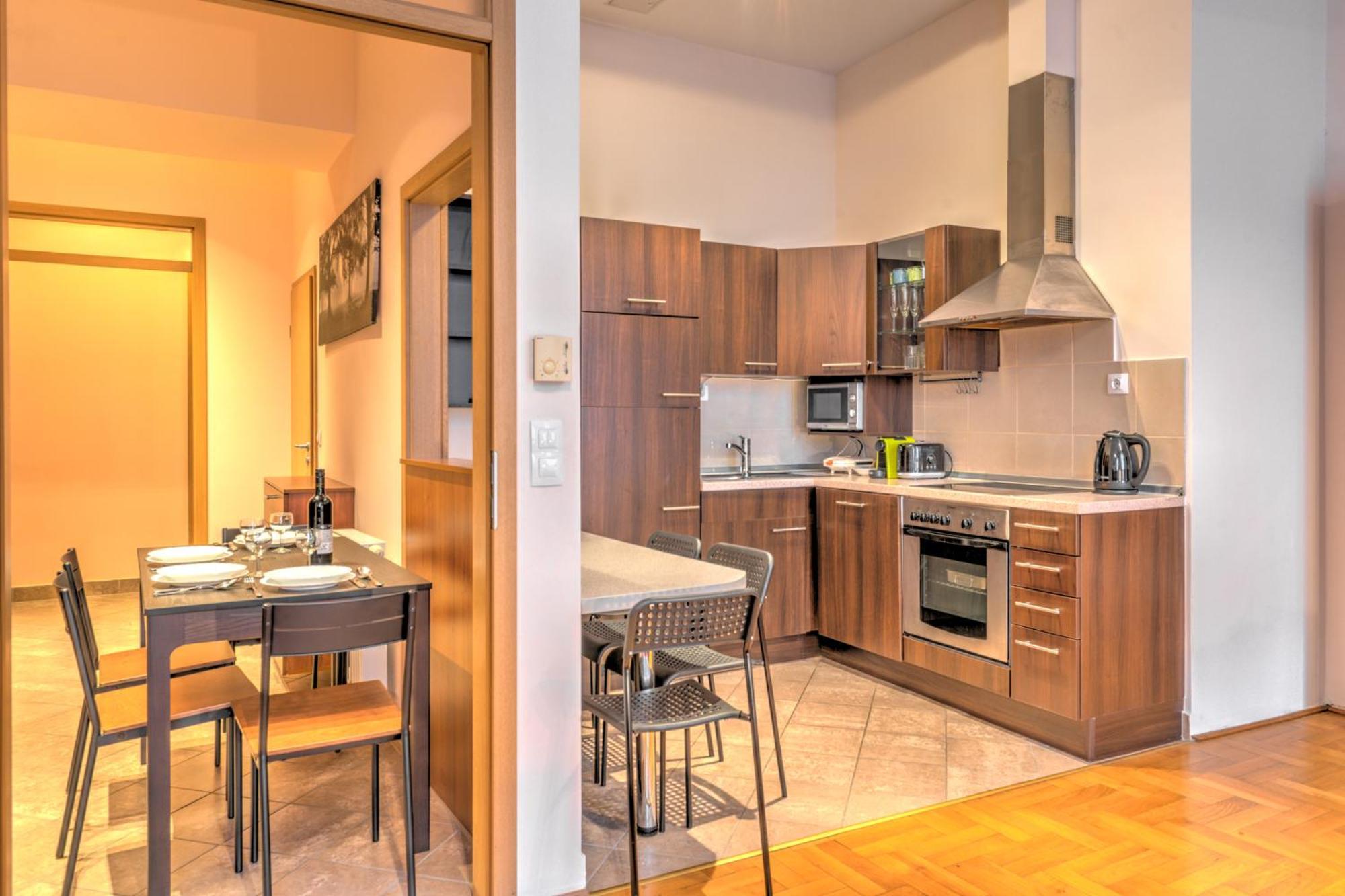 Central Downtown Apartments Budapest Eksteriør bilde